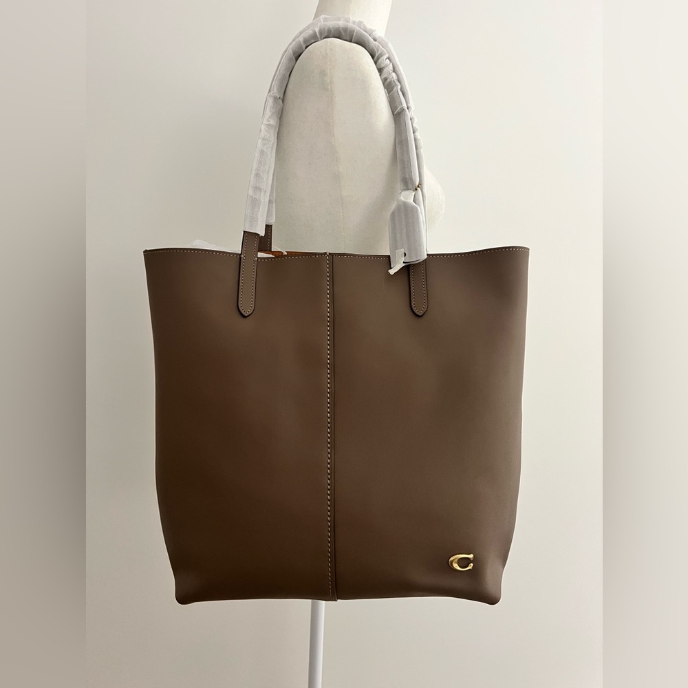 Coach North Tote Dark Stone Handbag B4/CBD CN318 – Brand New With Tags